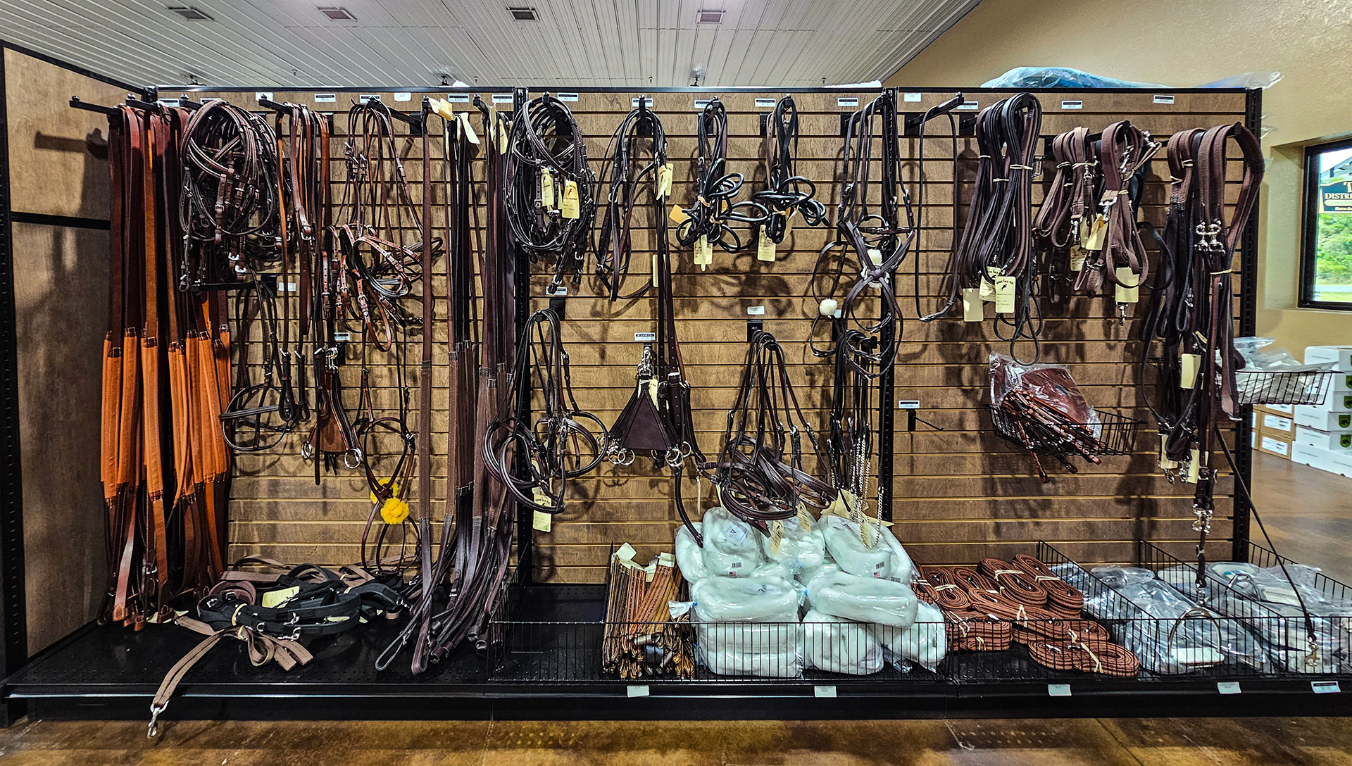 Horse Supplies TT Distributors